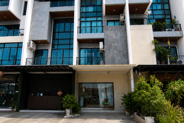 2 Bedroom Townhouse for sale in Work at life Navamin 36, Khlong Kum, Bangkok