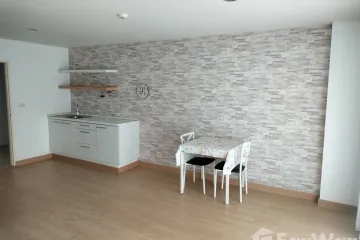 1 Bedroom Condo for sale in D5 Condo, Nuan Chan, Bangkok