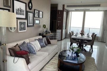 3 Bedroom Condo for rent in Wat Phraya Krai, Bangkok