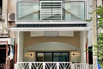 3 Bedroom Townhouse for sale in Piya Wararom 2, Sai Noi, Nonthaburi