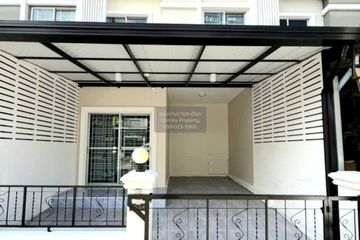 3 Bedroom Townhouse for sale in Bang Chalong, Samut Prakan