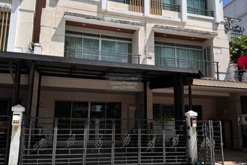 3 Bedroom Townhouse for sale in Baan Klang Krung (The Royal Viena Ratchavipha), Chatuchak, Bangkok