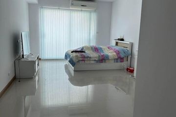1 Bedroom Condo for sale in Supalai River Resort, Samre, Bangkok