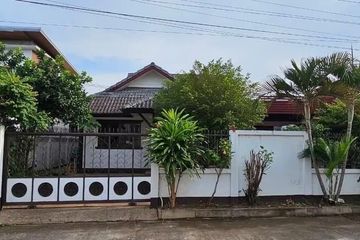 4 Bedroom House for sale in 