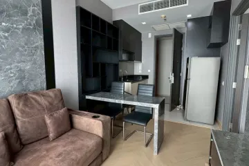 1 Bedroom Condo for rent in Edge Sukhumvit 23, Khlong Toei Nuea, Bangkok near BTS Asoke