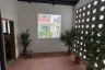 Commercial for rent in Pom Prap, Bangkok near MRT Wat Mangkon