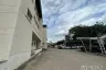 Warehouse / Factory for rent in Hua Mak, Bangkok near MRT Lam Sali