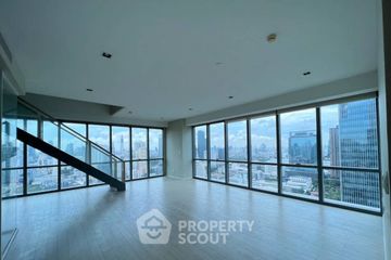 2 Bedroom Condo for sale in The Room Sukhumvit 21, Khlong Toei Nuea, Bangkok near MRT Sukhumvit
