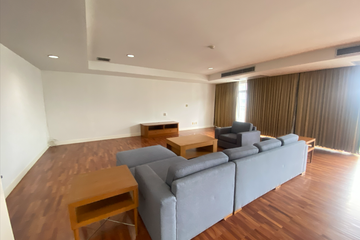 3 Bedroom Condo for rent in Krungthep Thani Tower, Khlong Tan, Bangkok near BTS Phrom Phong