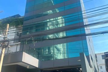 3 Bedroom Townhouse for rent in Khlong Tan Nuea, Bangkok