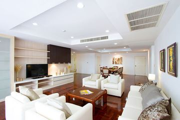 3 Bedroom Condo for rent in Sethiwan Palace Sukhumvit 4, Khlong Toei, Bangkok near BTS Nana