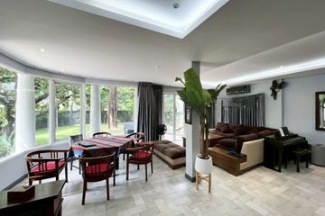 5 Bedroom House for rent in Phra Khanong Nuea, Bangkok near BTS Phra Khanong