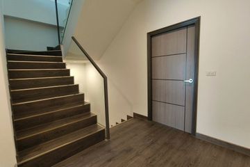 4 Bedroom House for rent in Phra Khanong, Bangkok near BTS Phra Khanong