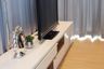 1 Bedroom Condo for rent in Noble Remix, Khlong Tan, Bangkok near BTS Thong Lo