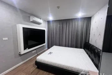 2 Bedroom Condo for rent in Thana Tri, Bang Yi Khan, Bangkok near MRT Bang Yi Khan