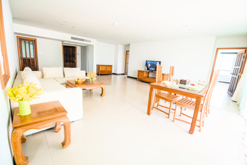 2 Bedroom Condo for rent in Thung Maha Mek, Bangkok near BTS Chong Nonsi