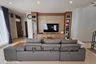 5 Bedroom Villa for Sale or Rent in AERIE Srinakarin-Krungthepkreetha, Khlong Song Ton Nun, Bangkok