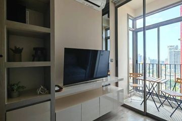 1 Bedroom Condo for rent in Rhythm Ekkamai Estate, Khlong Tan Nuea, Bangkok near BTS Ekkamai
