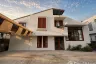 6 Bedroom Villa for rent in Sam Sen Nok, Bangkok