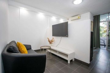 1 Bedroom Condo for rent in Nong Pa Khrang, Chiang Mai