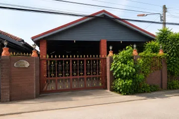 3 Bedroom House for sale in Na Kluea, Chonburi
