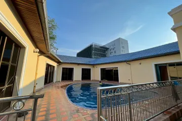 5 Bedroom Villa for sale in Suwattana Garden Home, Nong Prue, Chonburi
