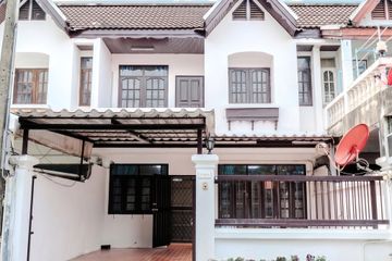 4 Bedroom Townhouse for rent in Sam Sen Nok, Bangkok near MRT Phawana