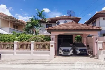 4 Bedroom House for sale in Sala Thammasop, Bangkok