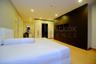 1 Bedroom Condo for rent in Nusasiri Grand, Phra Khanong, Bangkok near BTS Ekkamai