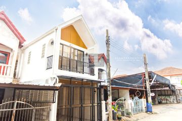 2 Bedroom Townhouse for sale in Lat Phrao, Bangkok