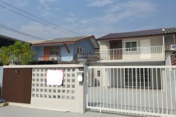 2 Bedroom House for sale in Pin Charoen 3, Si Kan, Bangkok