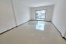 2 Bedroom Townhouse for sale in Tha Raeng, Bangkok near MRT Maiyalap