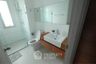 2 Bedroom Condo for rent in Thru Thonglor, Bang Kapi, Bangkok near MRT Phetchaburi