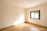 2 Bedroom Townhouse for sale in Nong Pa Khrang, Chiang Mai