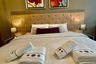 2 Bedroom Condo for sale in The Capital Ekamai - Thonglor, Bang Kapi, Bangkok