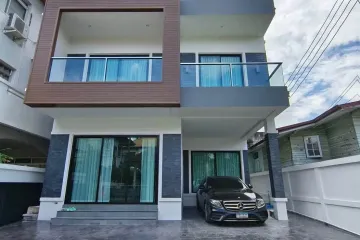 4 Bedroom House for Sale or Rent in Phra Khanong Nuea, Bangkok near BTS Phra Khanong