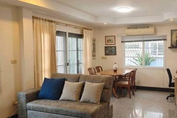 3 Bedroom House for sale in Na Kluea, Chonburi