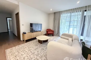 2 Bedroom Condo for rent in Via 61, Khlong Tan Nuea, Bangkok near BTS Ekkamai