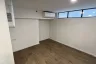 3 Bedroom Condo for sale in Landmark @MRTA Station, Bang Kapi, Bangkok near MRT Pradit Manutham