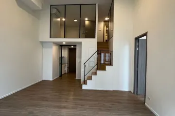 3 Bedroom Condo for sale in Landmark @MRTA Station, Bang Kapi, Bangkok near MRT Pradit Manutham