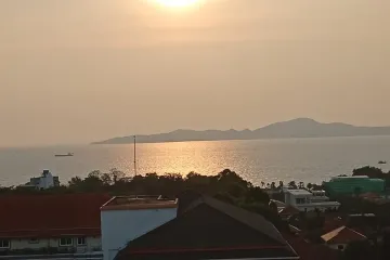 1 Bedroom Condo for sale in Nong Prue, Chonburi