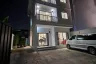 3 Bedroom Townhouse for rent in Phra Khanong Nuea, Bangkok near BTS Phra Khanong