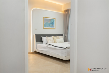 2 Bedroom Condo for sale in Baan Chao Praya, Khlong San, Bangkok near BTS Saphan Taksin