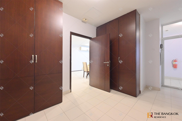 2 Bedroom Condo for rent in Piyathip Place, Khlong Tan Nuea, Bangkok near BTS Phrom Phong
