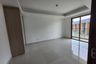 1 Bedroom Condo for sale in Laguna Beach Resort 2, Nong Prue, Chonburi