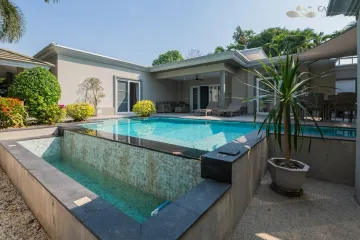 3 Bedroom Villa for sale in Siam Royal View, Nong Prue, Chonburi
