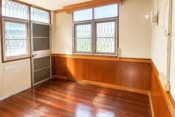 4 Bedroom House for sale in Lat Phrao, Bangkok