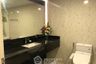 1 Bedroom Condo for sale in Silom, Bangkok near BTS Saphan Taksin