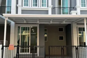 3 Bedroom Townhouse for rent in Golden Town Chiangmai - Kad Ruamchok, Fa Ham, Chiang Mai