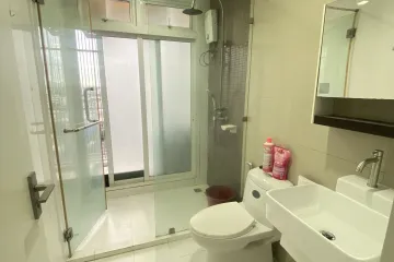 1 Bedroom Condo for rent in The Bloom Sukhumvit 71,  near BTS Phra Khanong